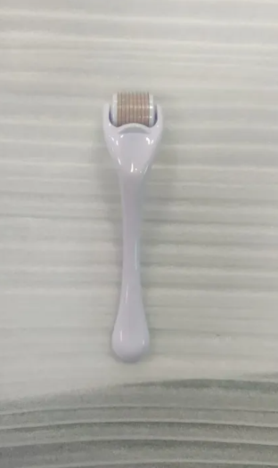 Titanium 540 MicroNeedle Skin Roller