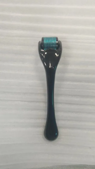Titanium 540 MicroNeedle Skin Roller